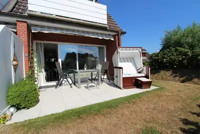 Image de Helles Erdgeschoss-appartement in Strandnaher Lage im Schönen Wenningstedt