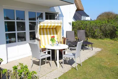 Image de Lovingly furnished apartment on the ground floor in the immediate vicinity of the beach