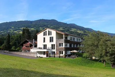 Image de GroĂźe Ferienwohnung fĂĽr bis zu 10 Personen mit 3 Slafzimmer, Garten und Sauna