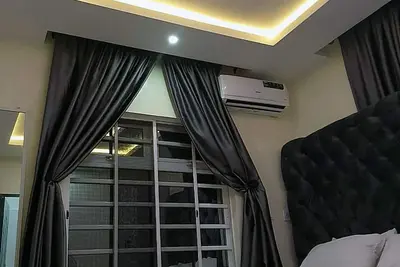 Image de Jka 2-Br-Apt | 24hrs Power+ Unlimited High Speed Wifi | Private Patio