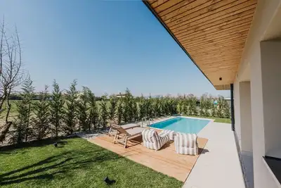 Image de Villa 'Artylino' avec piscine privée, Wi-Fi et climatisation