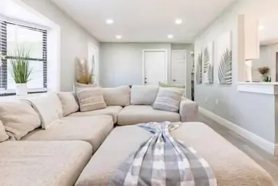 Image de Cowart Cabana - Pool - Pets Ok - Mins to Beach