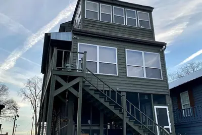 Image de Cozy 2br/2ba Horseshoe Lake Cabin