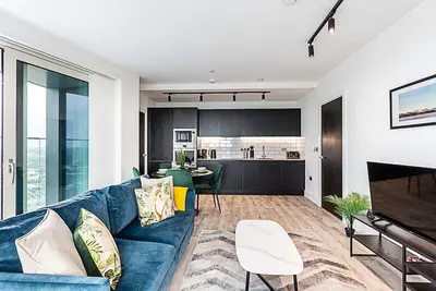 Image de Modern Sky-High Flat In North Acton