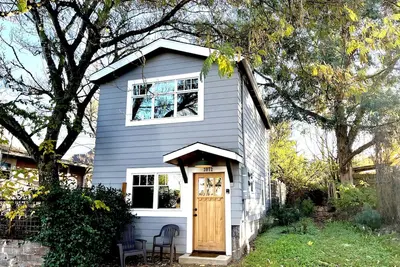 Alberta Arts Treehouse