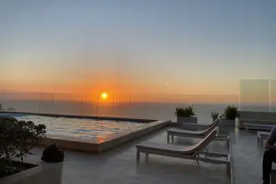 Image de Luxury apartment on 28th floor - Dreamy Sunset