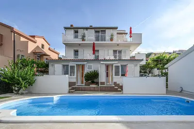 Image de Superbe appartement de 2 chambres à.