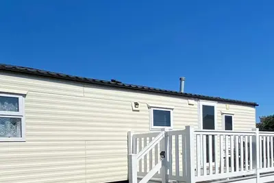 Fun in the sun at Seal Bay Resort, Selsey!