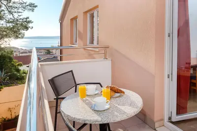 Image de Superbe appartement à Baska Voda