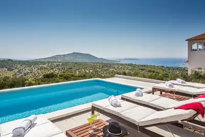 Image de Superbe maison à Primosten avec WiFi