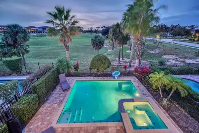 Image de Castle Pines Abode | 6 Br, Game Room, Themed Rooms