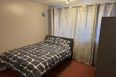 Inviting 2-Bed Apartment in Southampton