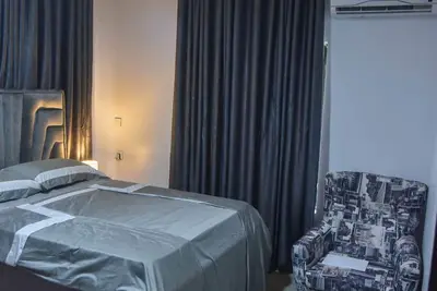 Image de Cozy 2 bed family friendly apartment in Ajah.