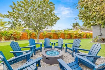 Image de Golf Simulator•Pool•Volleyball•Game Room•Vibes!