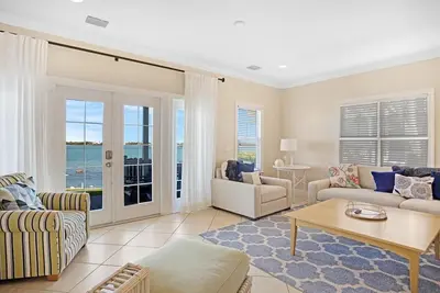 Image de Indigo Reef Resort Waterfront Villa 61 With Boat Dockage, Pool, and Sunset-View