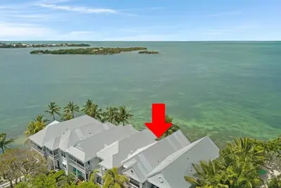 Image de Indigo Reef Resort Premium Waterfront Villa 66 With Boat Dockage, Pool, and Sunset-View