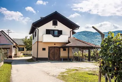 Image de Two Bedroom Holiday Home with Terrace & Bbq