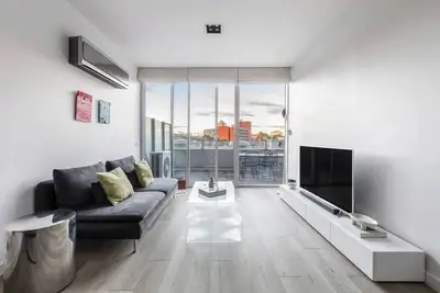 Image de Swanston Central Wellness infused City Living