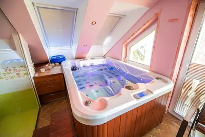 Image de Luxury Apartment Ana with Hot tub