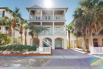 Image de Stella Maris - Gorgeous 4 Br Home in Destin Pointe - Sleeps 10