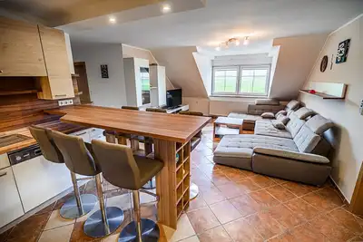 Image de Two Bedroom apartment - Urh