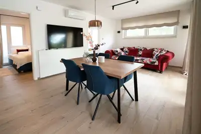 Image de Two Bedroom Apartment with Terrace and shared pool