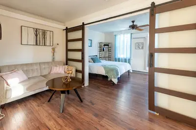 Image de Historic 1 Br Family Home Near Buttermilk Falls & Hudson River, on 5 Acres