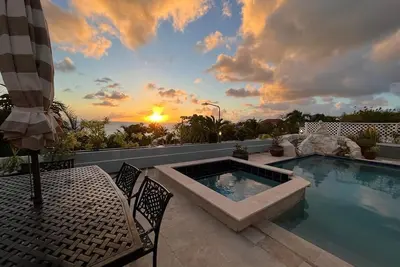 Image de Luxurious Villa \" Sea La Vie\" in Pelican Key