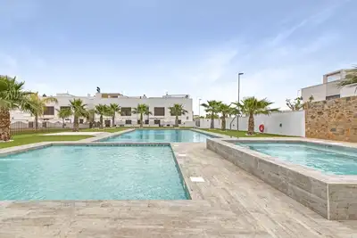 Image de Appartement \"Porto Marina Village\" avec piscine partagée, Wi-Fi et climatisation