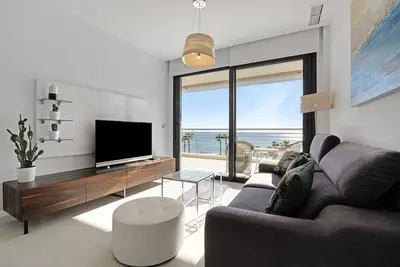 Image de Appartement \"Infinity View Sand\" avec vue sur la mer, Wi-Fi et climatisation