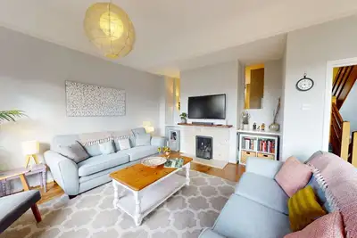 Image de Bannister House | Oxford Holiday Let | 5 Beds & Sleeps 9