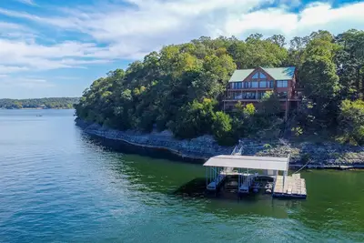 Image de Experience Lakeside Luxury & the Ultimate Grand Lake, Ok Vacation Rental