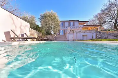 Image de House 2303/98197 (Istria - Rakovci), 10000m from the beach