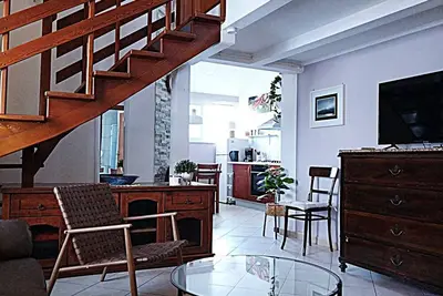 Image de Cozy Two-Bedroom Apartment for 5.