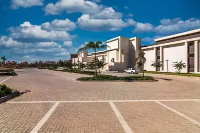 Image de Cozy 2 bedroom 1 bathroom.