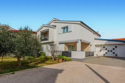 Magnifique appartement à Vir avec.