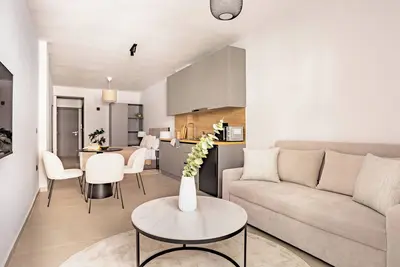 Image de Sanders Tower Centre - Studio confortable avec balcon