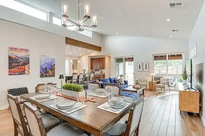 Image de Flagstaff Home w/ Fire Pit + Hiking Trail Access!