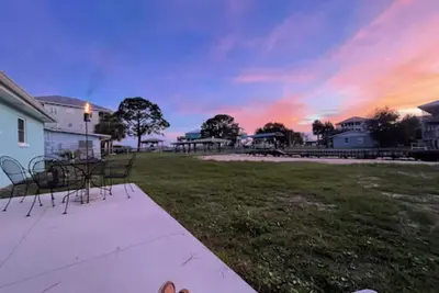 Image de Y Worry! Old Florida Waterfront! Beach, bike trails, boat ramp, fish, & fire pit