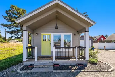 Image de Sweet Seaview Home: Near Beach & Trailhead!