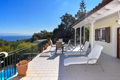 Image de 2 Bedroom Villa, Private Pool, Sea Views Paxos