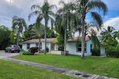 Image de Private Apartment Miami Kendall near Zoo, The Falls Mall, and Miami Dade College