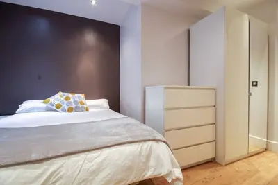 Image de Splendid apartment within walking distance from Russel Square