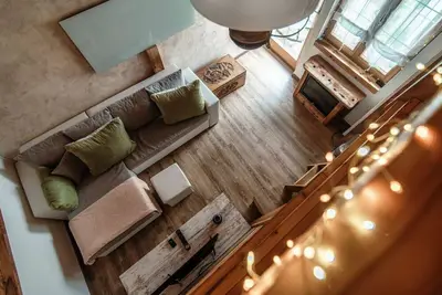 Image de Appartement romantique avec mezzanine (Casa Edera)