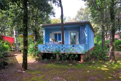 Image de Villa avec climatisation, piscine et terrasse