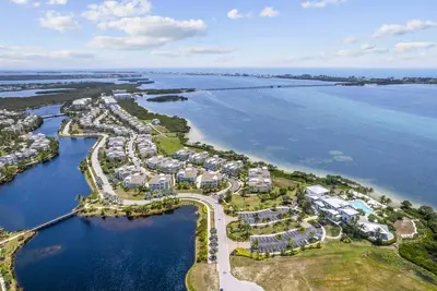 Image de Discover Edge of Paradise - Luxury Condo, Close to Anna Maria Island, Sleeps 7, Resort Amenities!