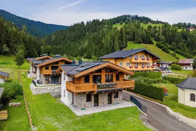 Image de chalet exclusif avec wellness près des téléski