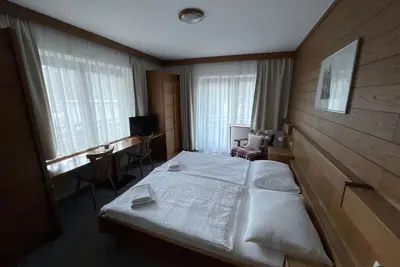 Image de Zimmer 02 / 2bett mit Balkon - Pension Alpina
