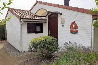 Image de Zeepolder Ii 70 - Maison de polder confortable avec jardin entièrement clôturé.