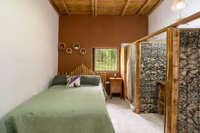 Image de Luxurious Villa in the countryside with pool and 15 minutes to the town centre